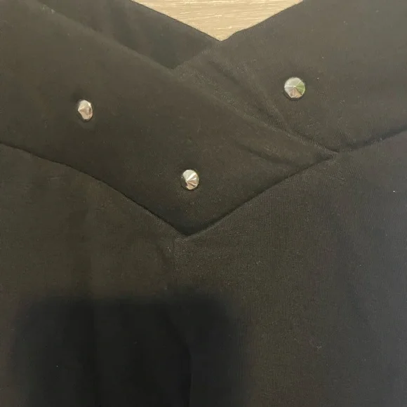 Lovers and Friends women’s NWT studded leggings, size med - Picture 3 of 6